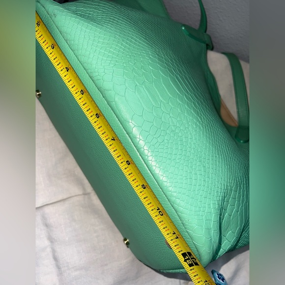 💚 GiGi New York Python Embossed Women's Tote Bag, Handbag, Purse! LN Excellent! - Picture 10 of 11